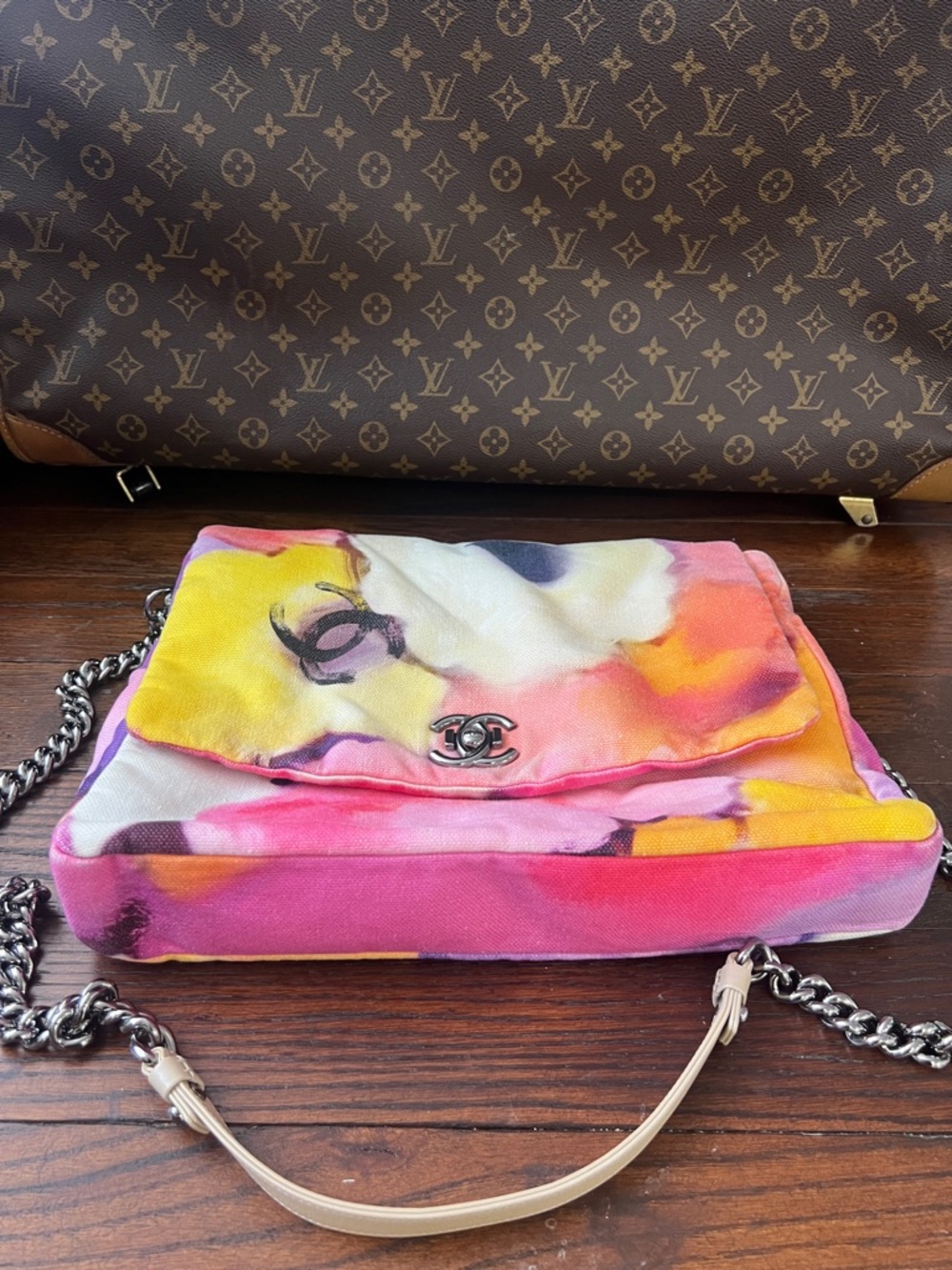 RARE CHANEL SLUCHY CANVAS LARGE CROSSBODY BAG - Picture 7 of 12
